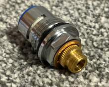 Deante Przełącznik natrysku baterii AGAWA BQG 4.jpg