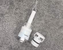 AlcaDrain Zawór spustowy do systemów podtynkowych A100 2.jpg