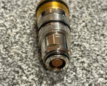 Deante Głowica termostatyczna do baterii ALPINIA 1.jpg